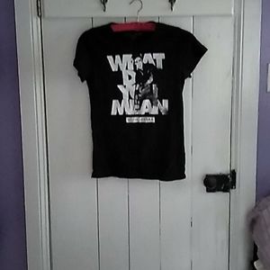 A what do you mean:Justin Bieber shirt